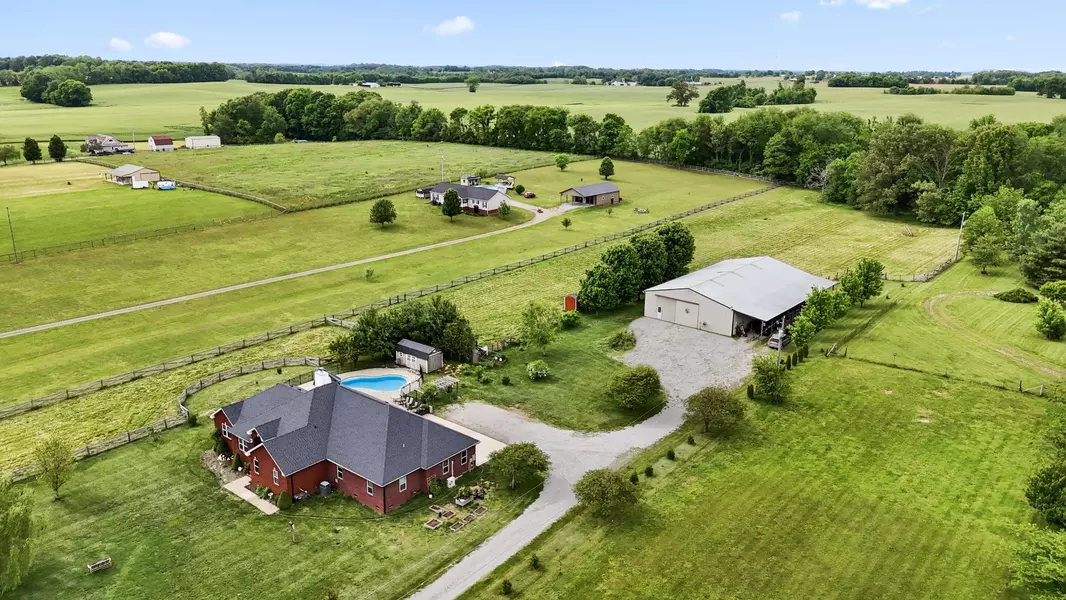 4484 N Pinson Rd, Portland, TN 37148