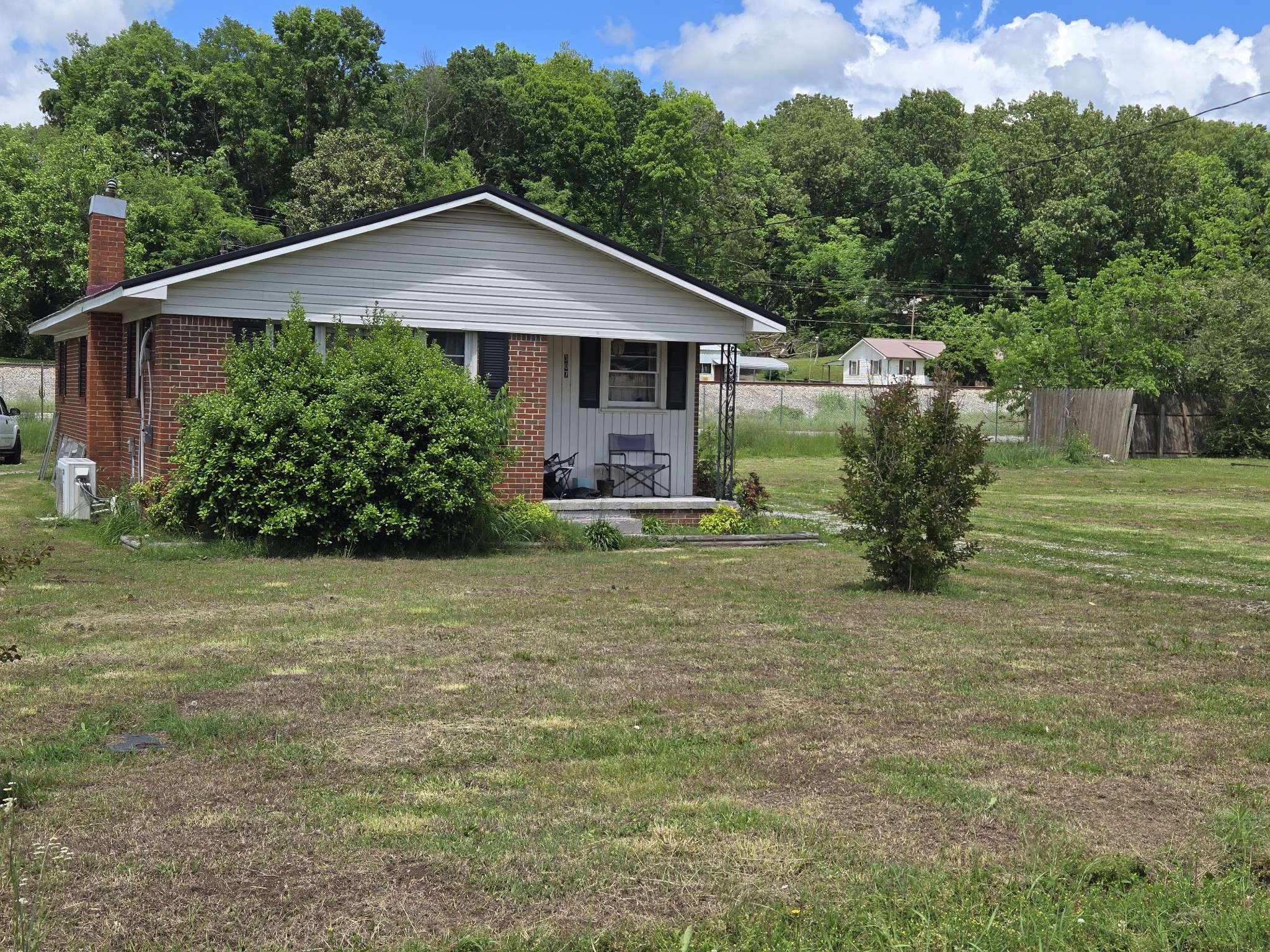Waverly, TN 37185,307 E Commerce St