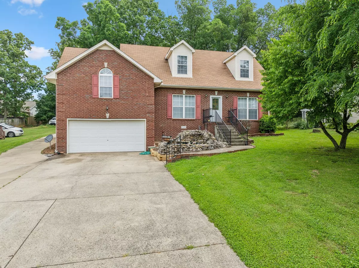 La Vergne, TN 37086,2117 Academy Way