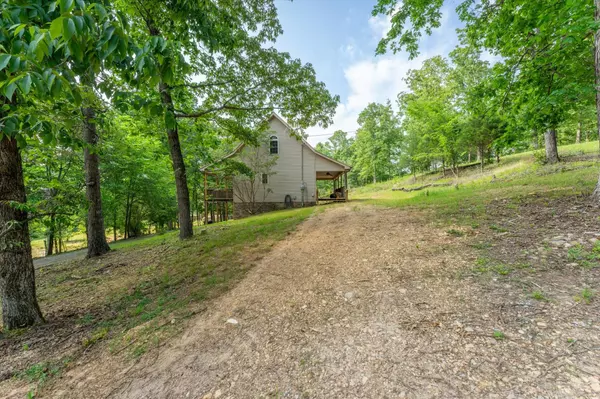Cumberland City, TN 37050,4790 Old Highway 13