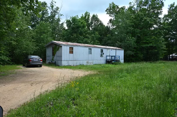 Hohenwald, TN 38462,163 Fern Springs Rd