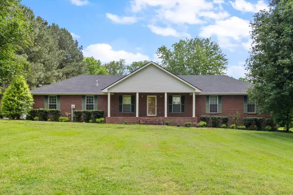 1208 Pommel Ct, Springfield, TN 37172