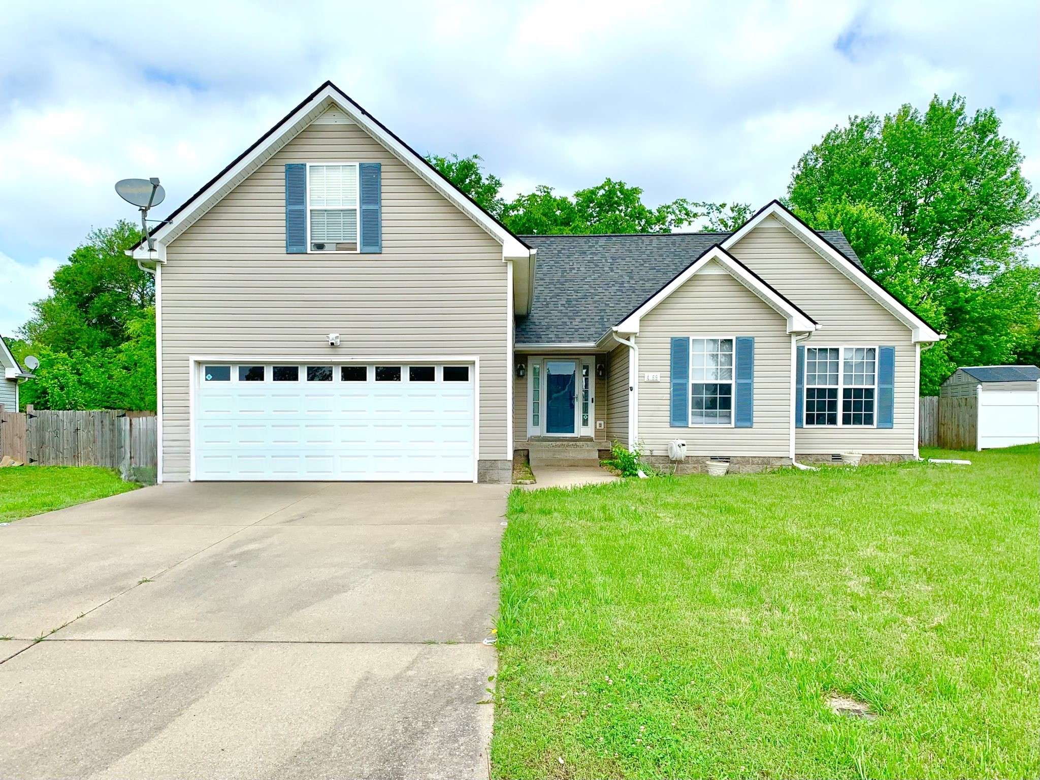 4069 Challis Dr, Clarksville, TN 37040