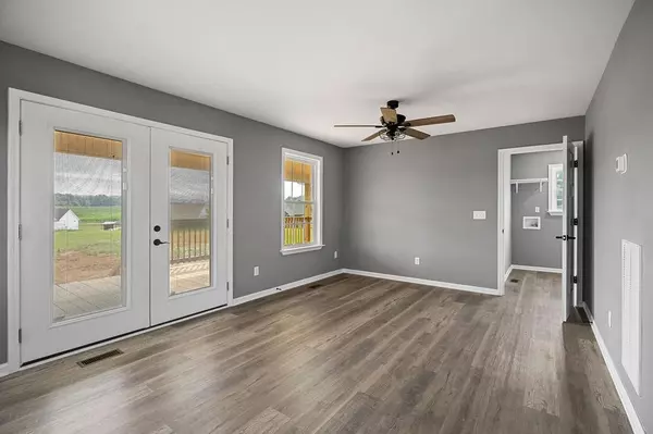 Sparta, TN 38583,185 Jersey PIKE