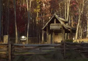 8411 Bear Paw Trail, Signal Mountain, TN 37377