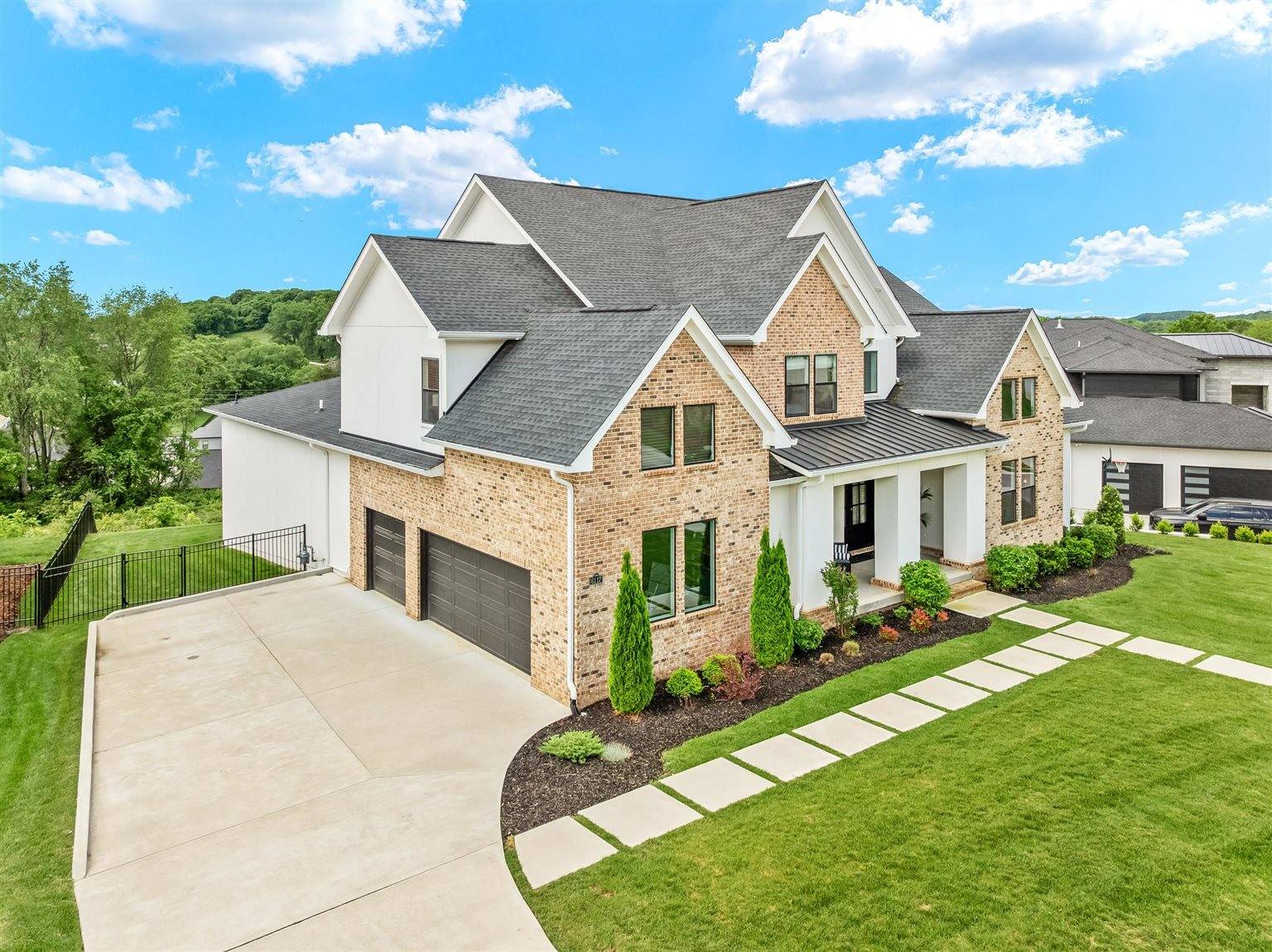 Franklin, TN 37067,6117 Lookaway Cir