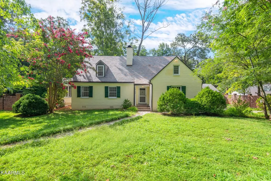 605 SW Arrowhead Tr, Knoxville, TN 37919