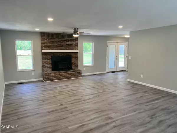 Lenoir City, TN 37772,10273 Martel Rd