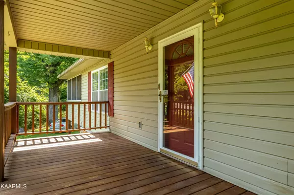 Philadelphia, TN 37846,14091 Stockton Valley Road