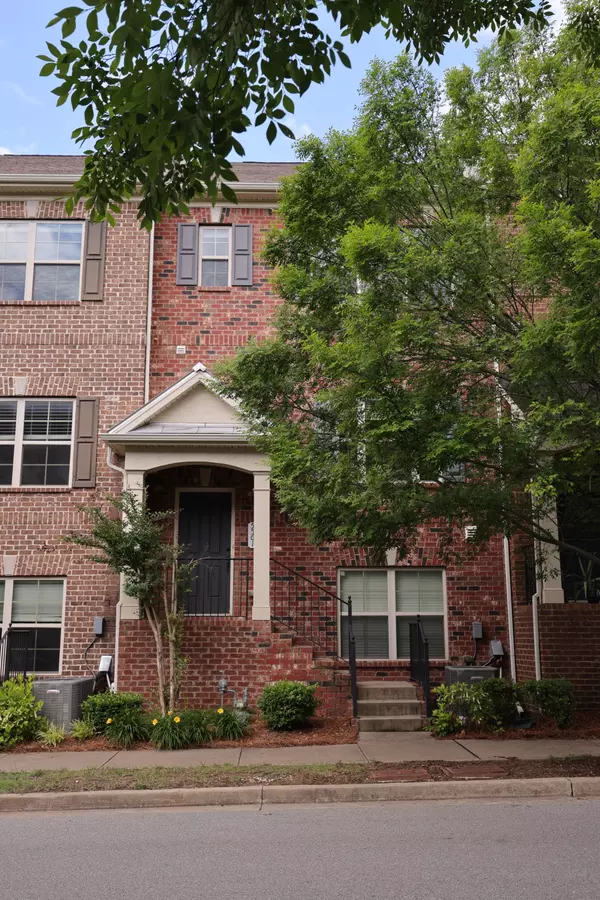 Brentwood, TN 37027,5561 Prada Dr