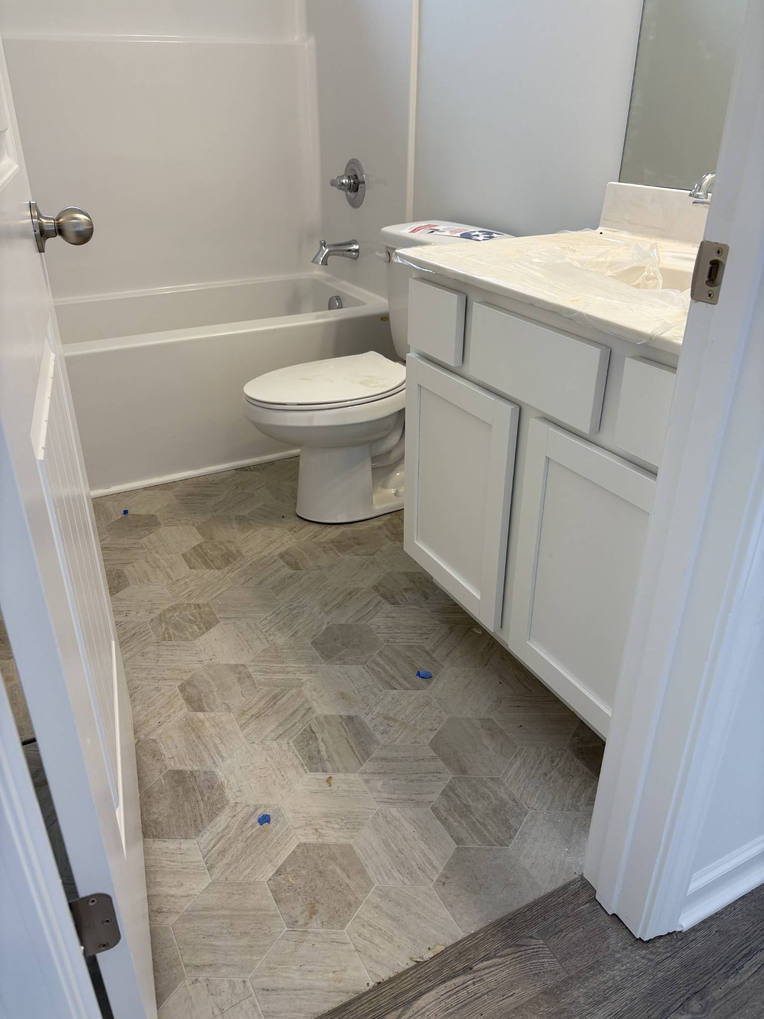 Murfreesboro, TN 37128,306 Neartop Lane