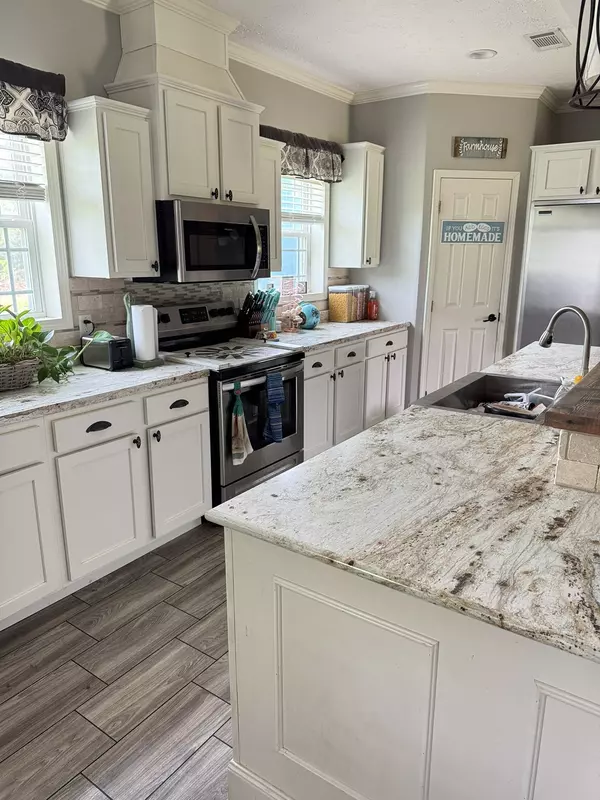 Winchester, TN 37398,287 Sisk Rd