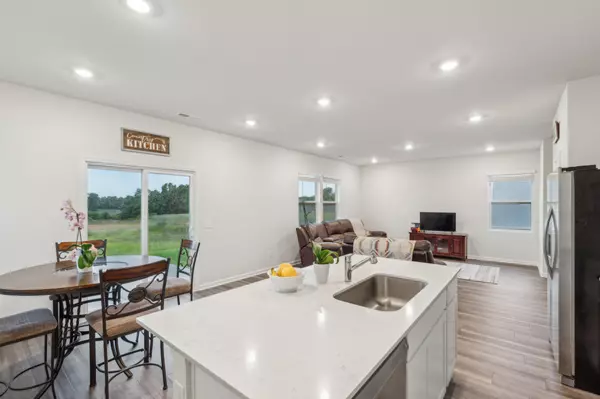 Westmoreland, TN 37186,744 Emerson Ln