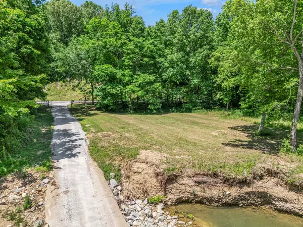 Summertown, TN 38483,101 Anderson Creek Road