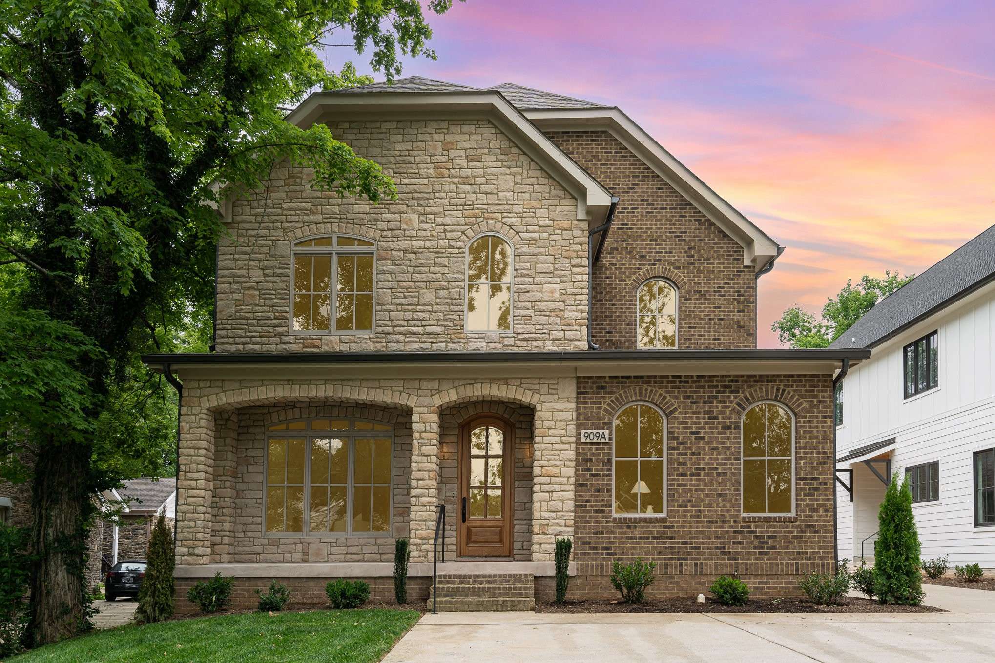 909 Gale Ln #A, Nashville, TN 37204