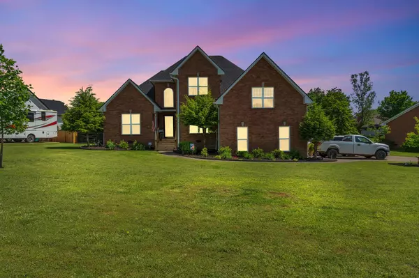 White House, TN 37188,213 Hickory Trl