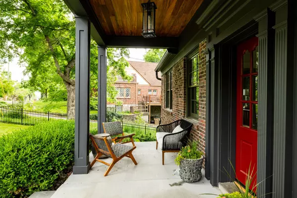Nashville, TN 37212,3002 Overlook Dr