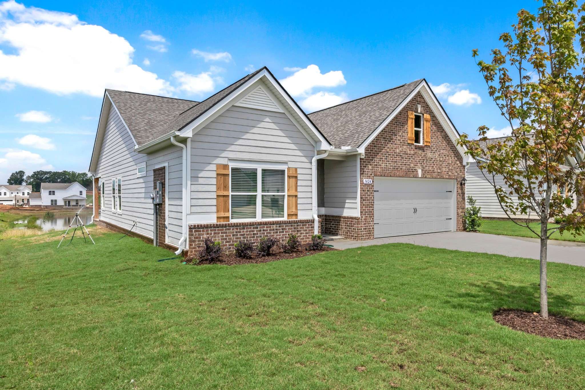Clarksville, TN 37043,1424 English Oak Drive