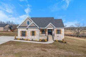 4455 Knox Ln, Cookeville, TN 38506