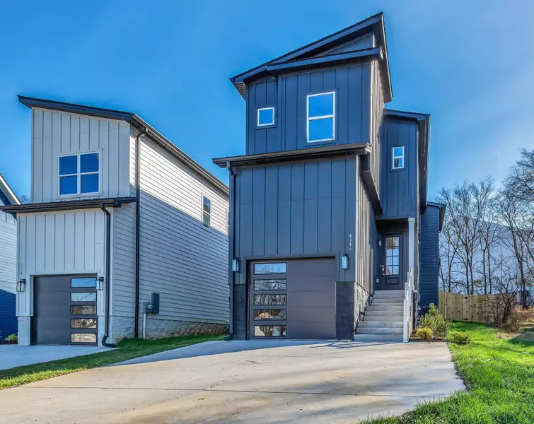 414A E Bend Dr, Nashville, TN 37209