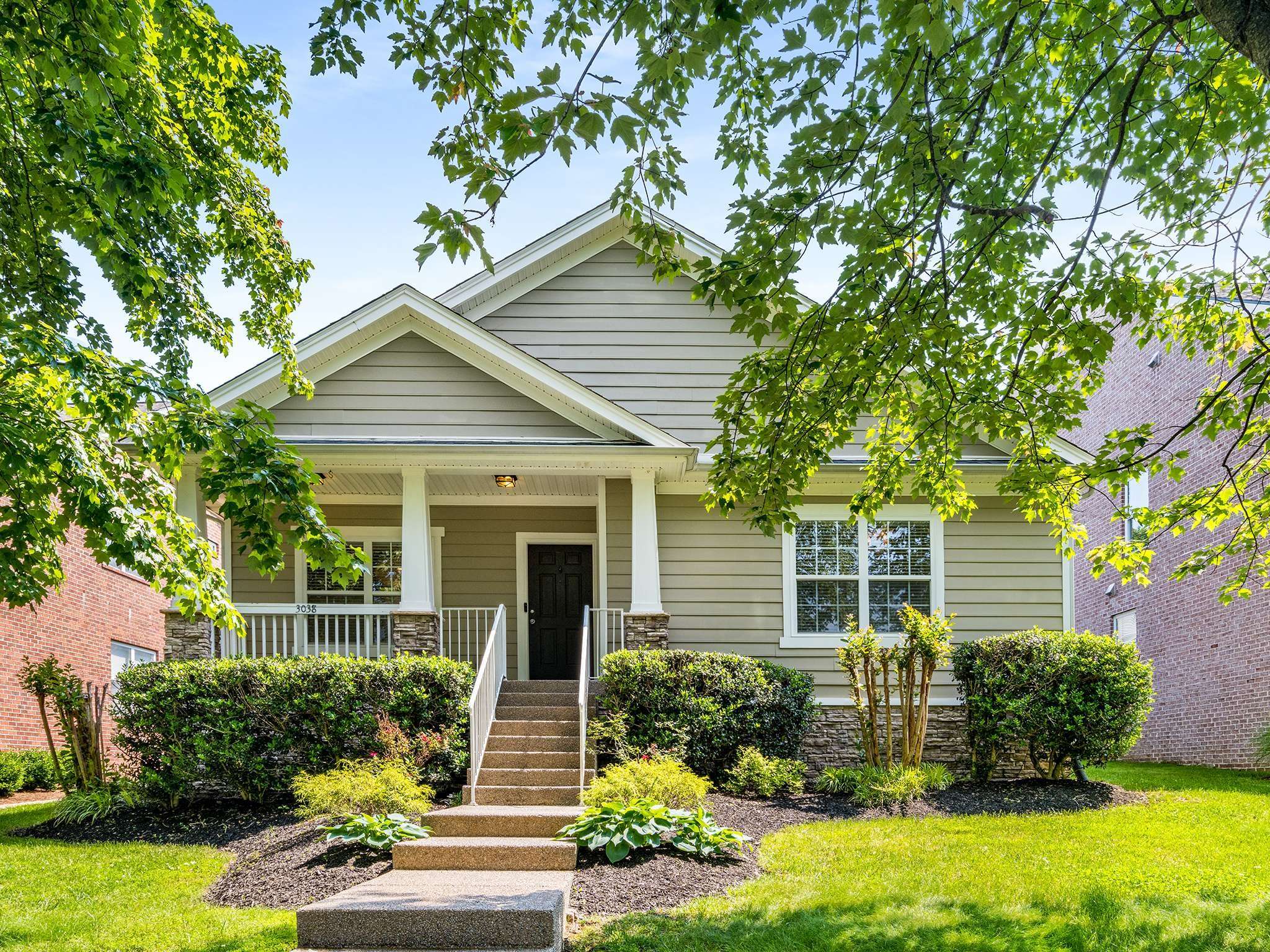 3038 Oxford Glen Dr, Franklin, TN 37067