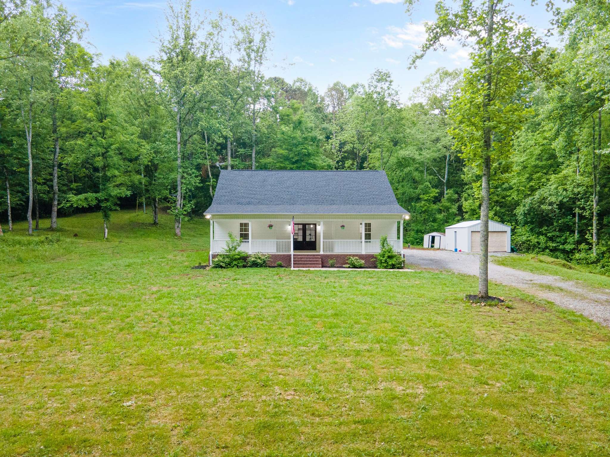 Taft, TN 38488,101 Henry Thompson Rd