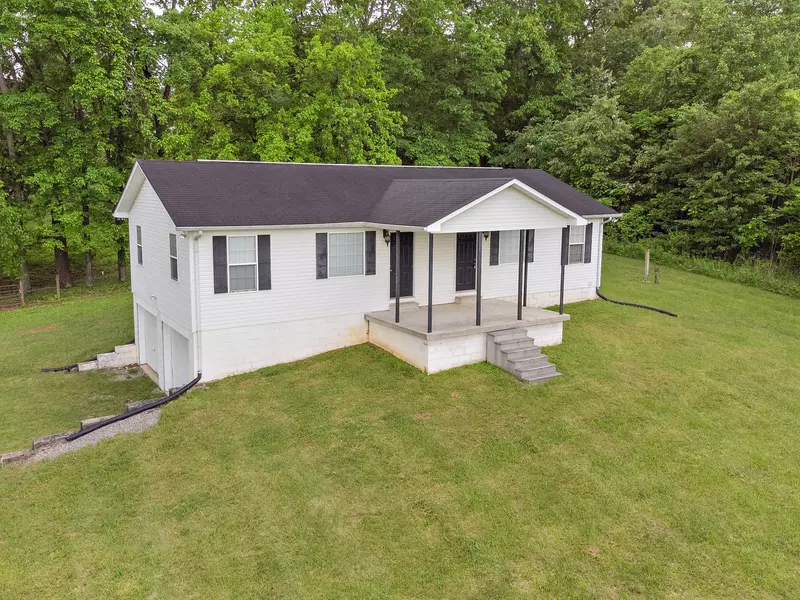 1368 Pleasant Hill Rd, Lynchburg, TN 37352