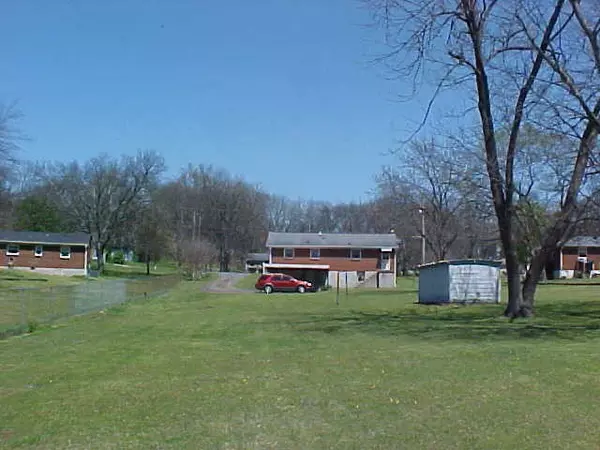 Nashville, TN 37207,332 Oakview Dr