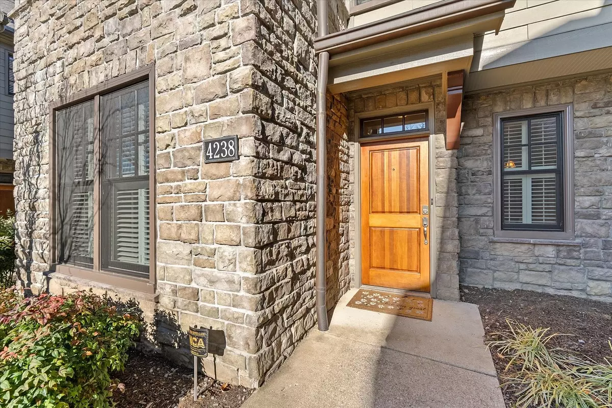 Nashville, TN 37215,4238 Hillsboro Pike