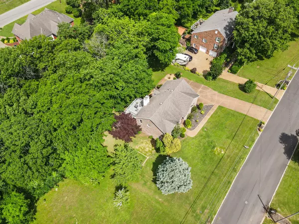 Hendersonville, TN 37075,136 River Chase