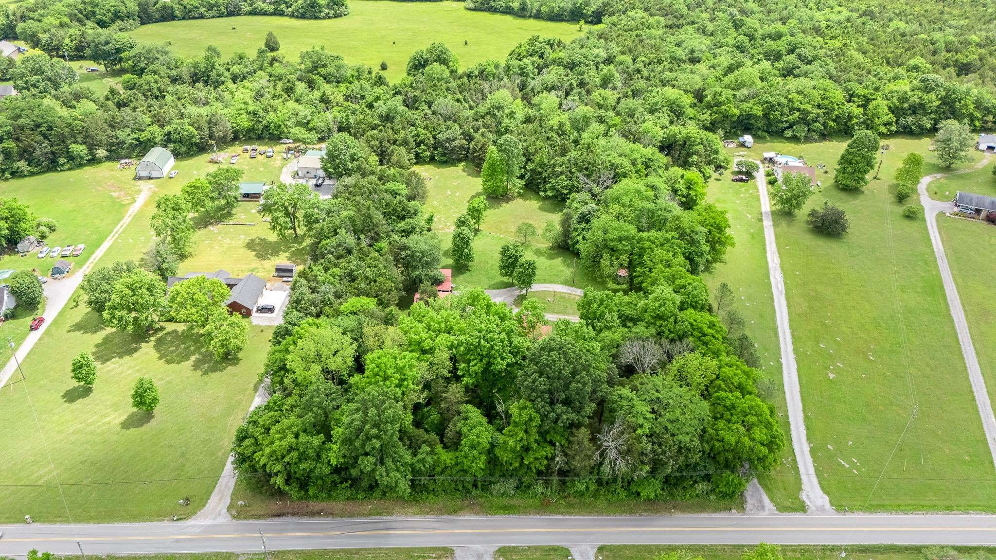 Shelbyville, TN 37160,1418 Unionville Deason Rd