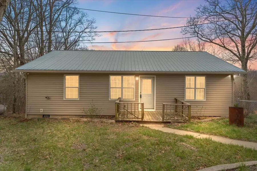 84 Walnut Drive, Spring City, TN 37381