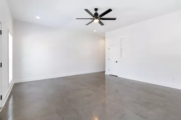 Murfreesboro, TN 37130,904 N Maple St