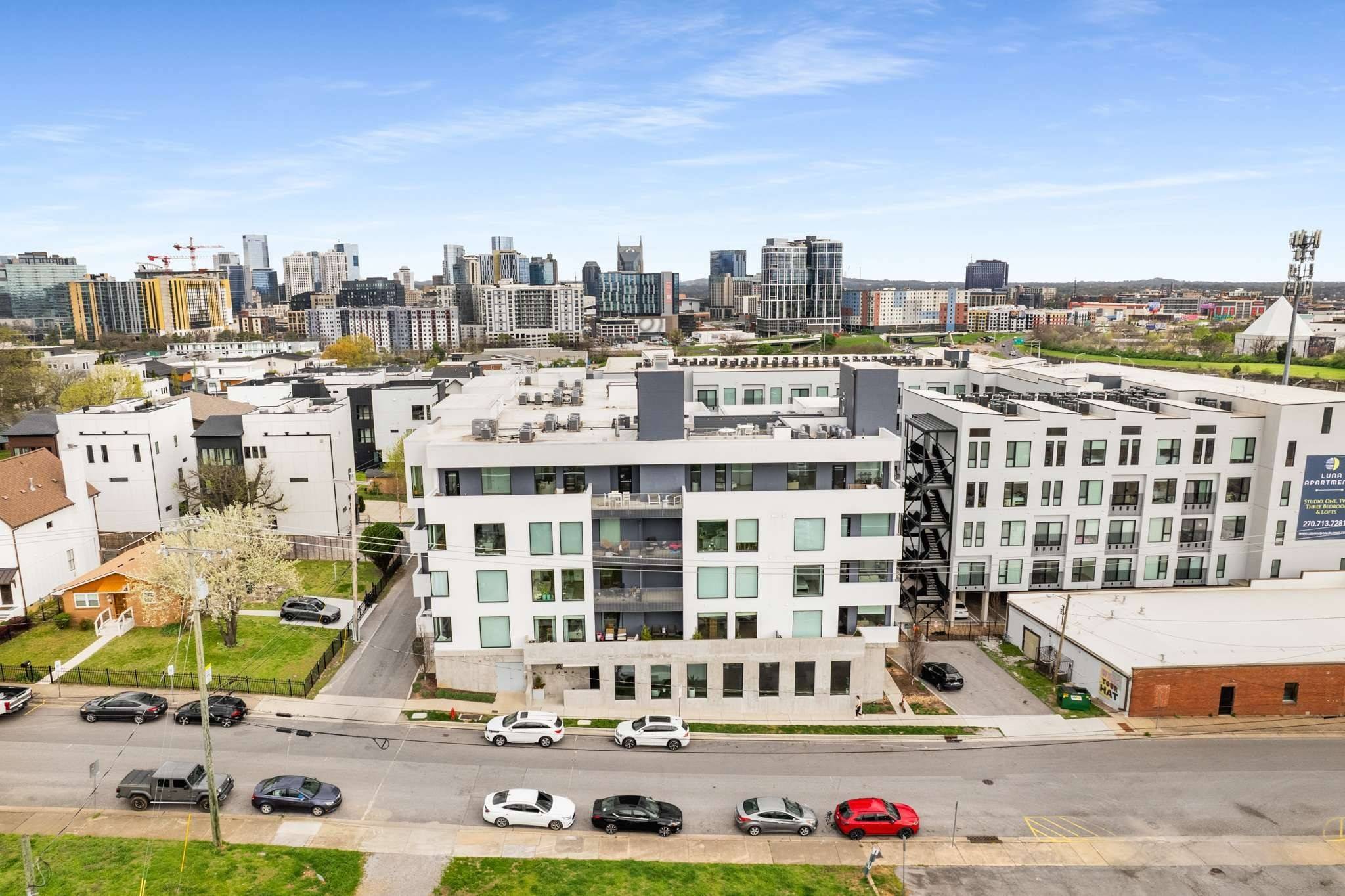 806 Olympic St #301, Nashville, TN 37203