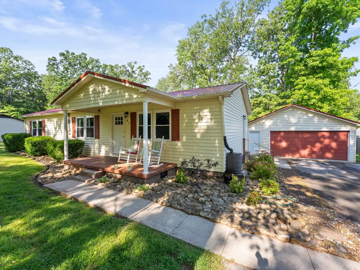 Winchester, TN 37398,341 Carol Cir