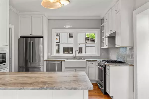 Chattanooga, TN 37404,207 Eveningside Drive