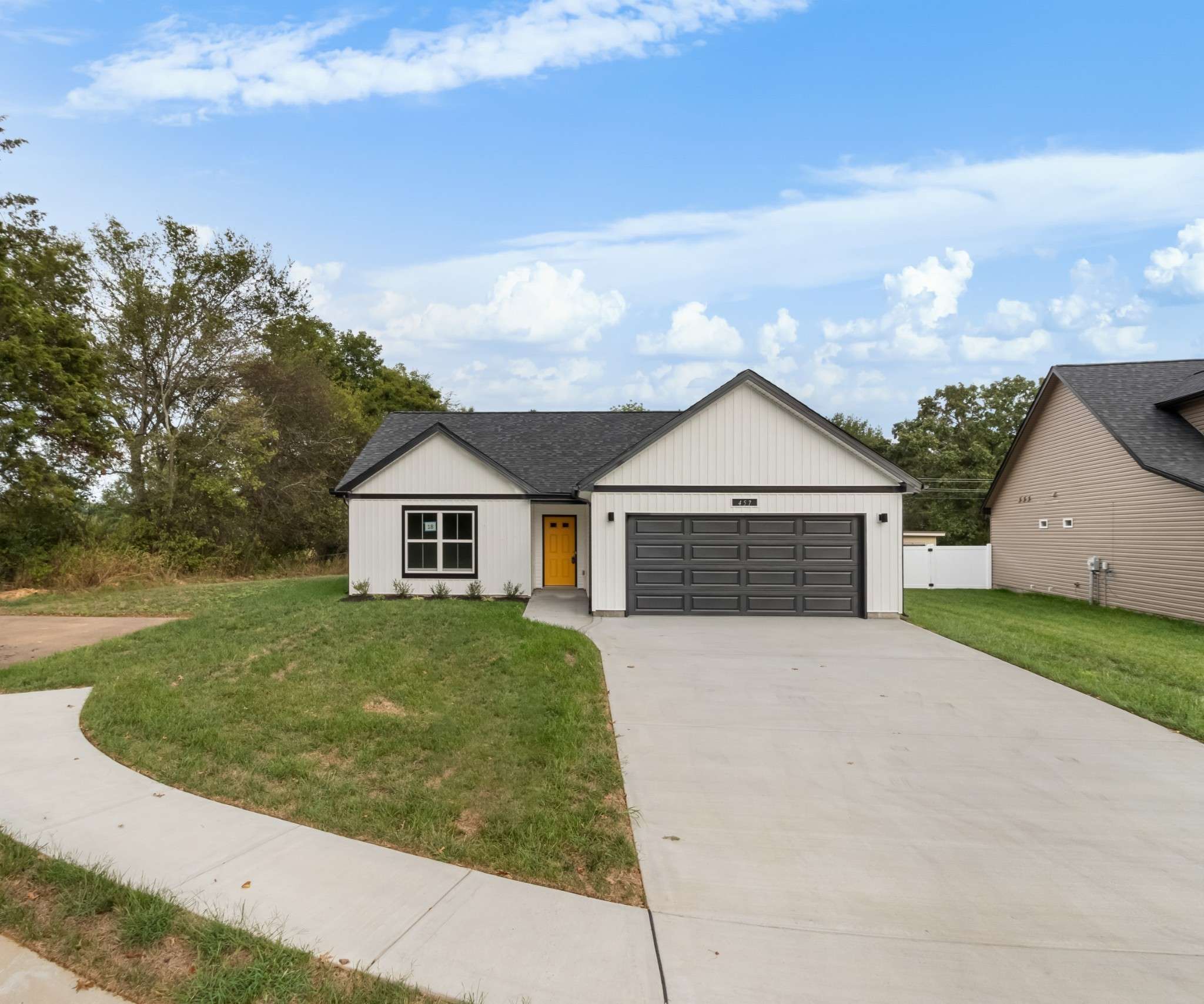 Clarksville, TN 37042,176 Leitrim Dr