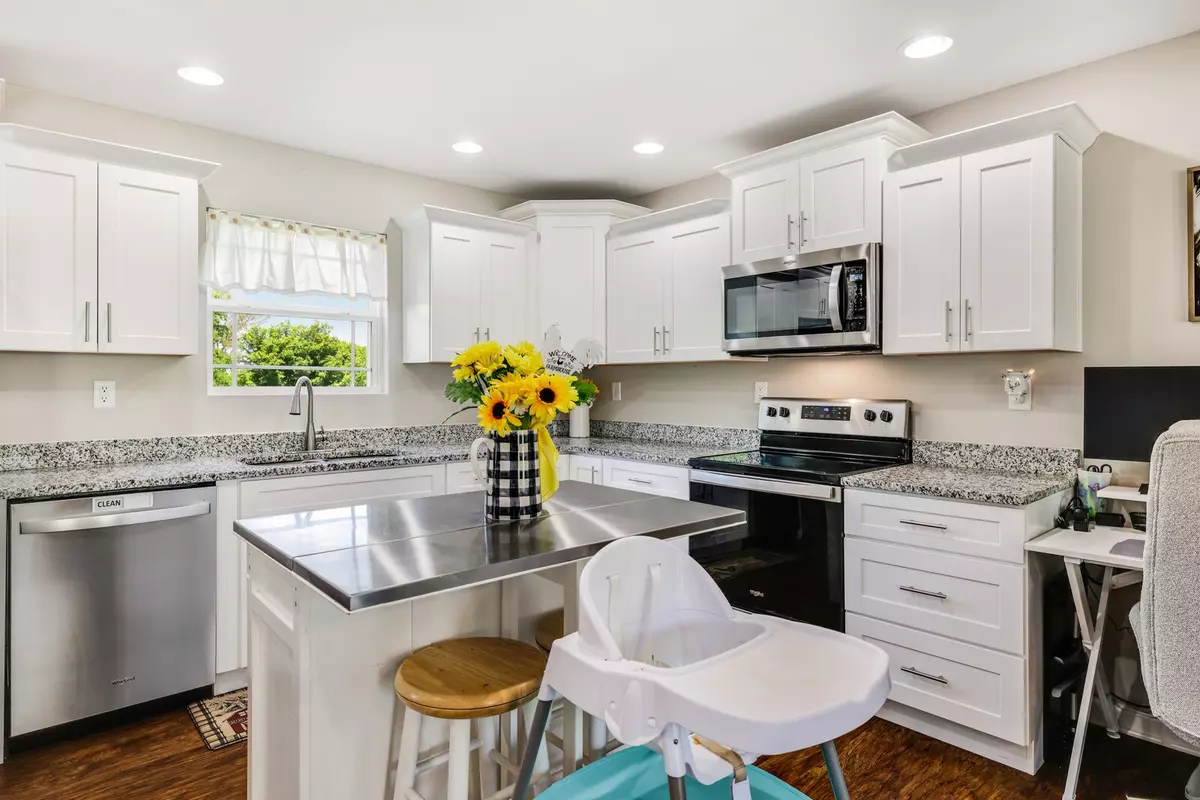 Alexandria, TN 37012,100 Allen St