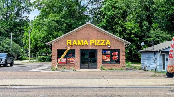 Jackson, TN 38301,929 N Highland Ave