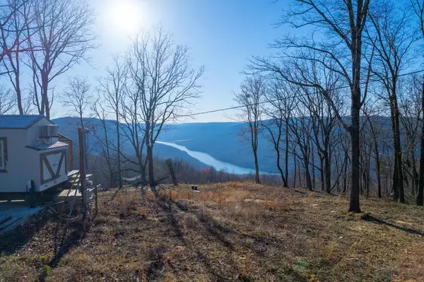 205 Healing Bluff Road, Chattanooga, TN 37419