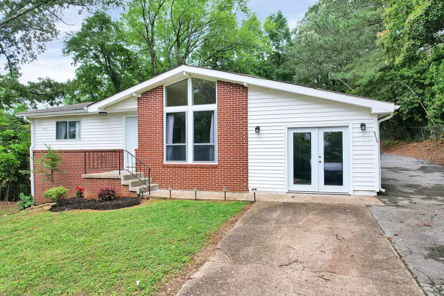 6568 Barnie Fay Lane, Chattanooga, TN 37421