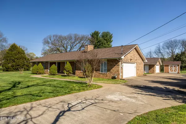 Lenoir City, TN 37772,3941 Simpson Rd