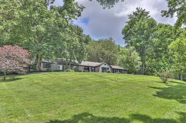 Brentwood, TN 37027,1702 Old Hickory Blvd