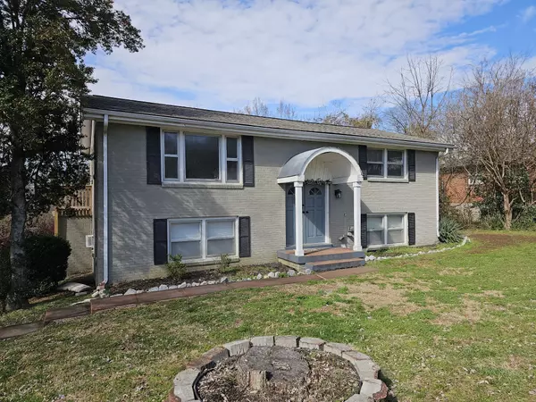 6526 Premier Dr, Nashville, TN 37209