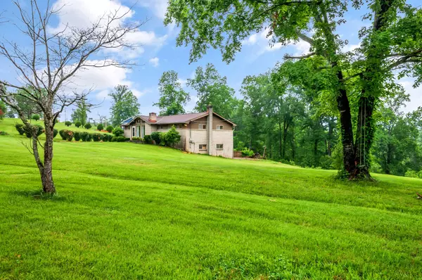 Kingston Springs, TN 37082,1033 Pine Valley Rd