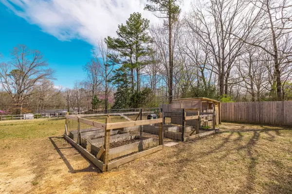 Kingston Springs, TN 37082,1114 Kingston Springs Rd