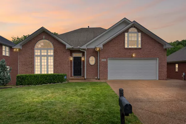 6769 Cold Stream Dr, Nashville, TN 37221