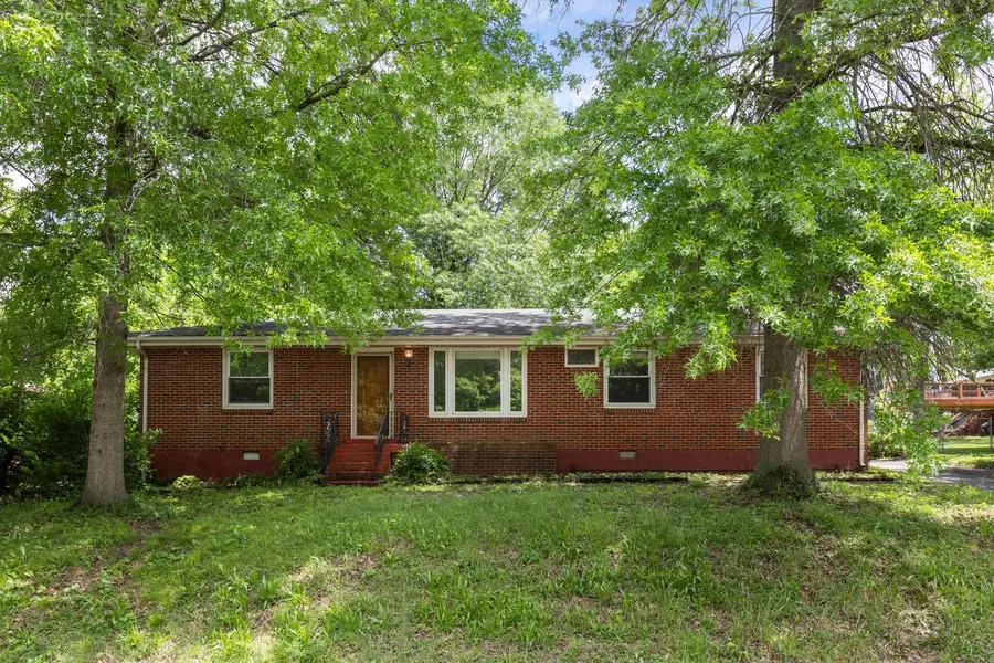 414 Achievement Dr, Nashville, TN 37209