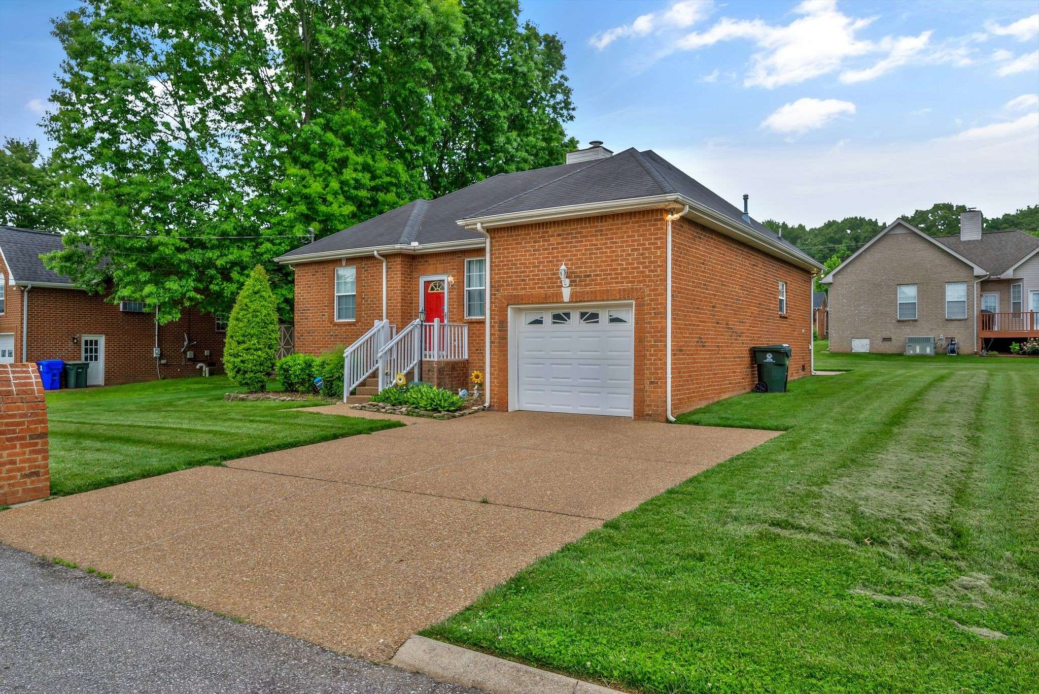 White House, TN 37188,111 Cherokee Dr