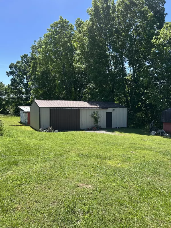Loretto, TN 38469,236 Beartown Rd